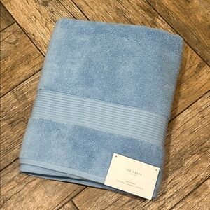 Ted Baker London Light Blue Super Plush Bath Towel 100% Cotton NWT
